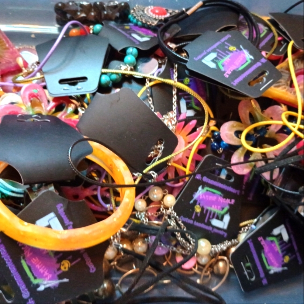 Live show jewelry listing!